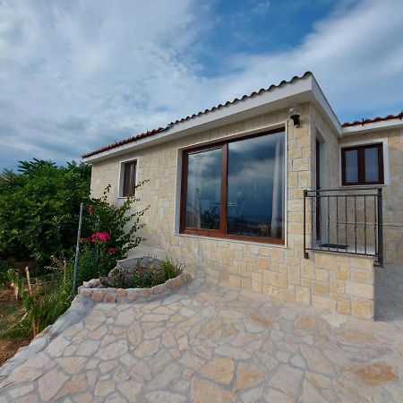 Holiday House Pag Zubovici Bagian luar foto